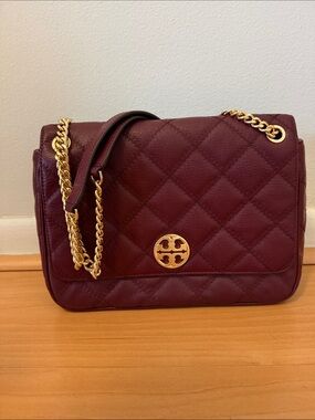 Tory Burch Quilted Leather Chain Shoulder Bag in Burgundy with Gold Hardware